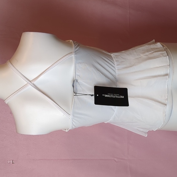 PrettyLittleThing White Mesh Strappy Sheer Ruffle Cami Top size 6 - Picture 3 of 6